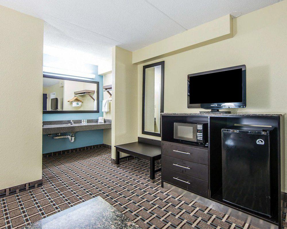 Oyo Hotel Knoxville Tn Cedar Bluff I-40 Bagian luar foto