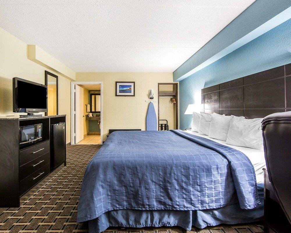 Oyo Hotel Knoxville Tn Cedar Bluff I-40 Bagian luar foto