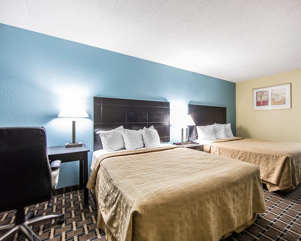 Oyo Hotel Knoxville Tn Cedar Bluff I-40 Bagian luar foto