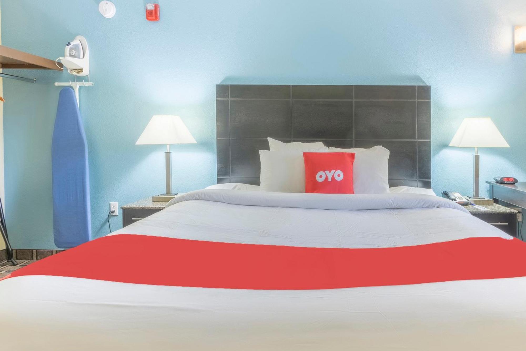 Oyo Hotel Knoxville Tn Cedar Bluff I-40 Bagian luar foto