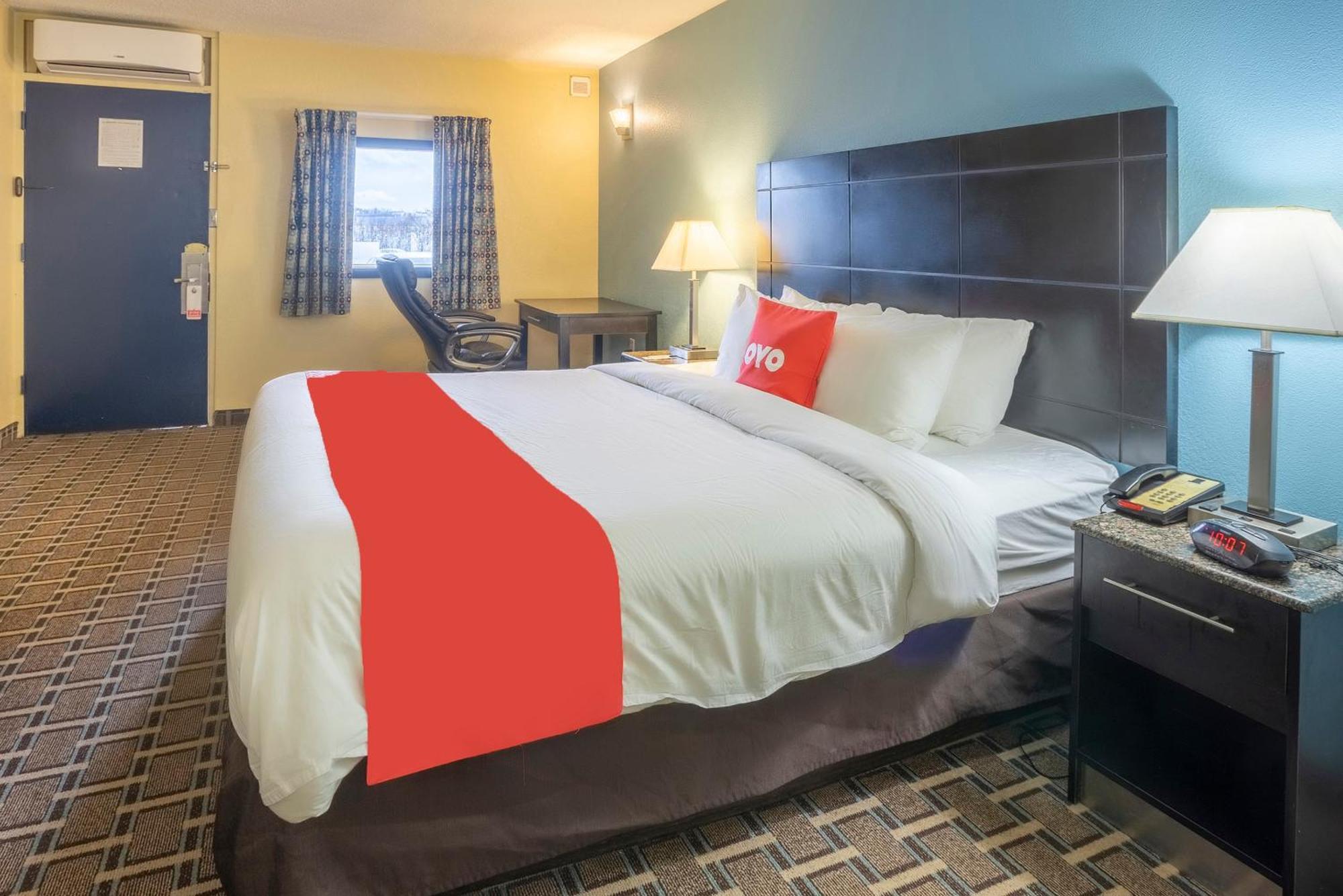 Oyo Hotel Knoxville Tn Cedar Bluff I-40 Bagian luar foto