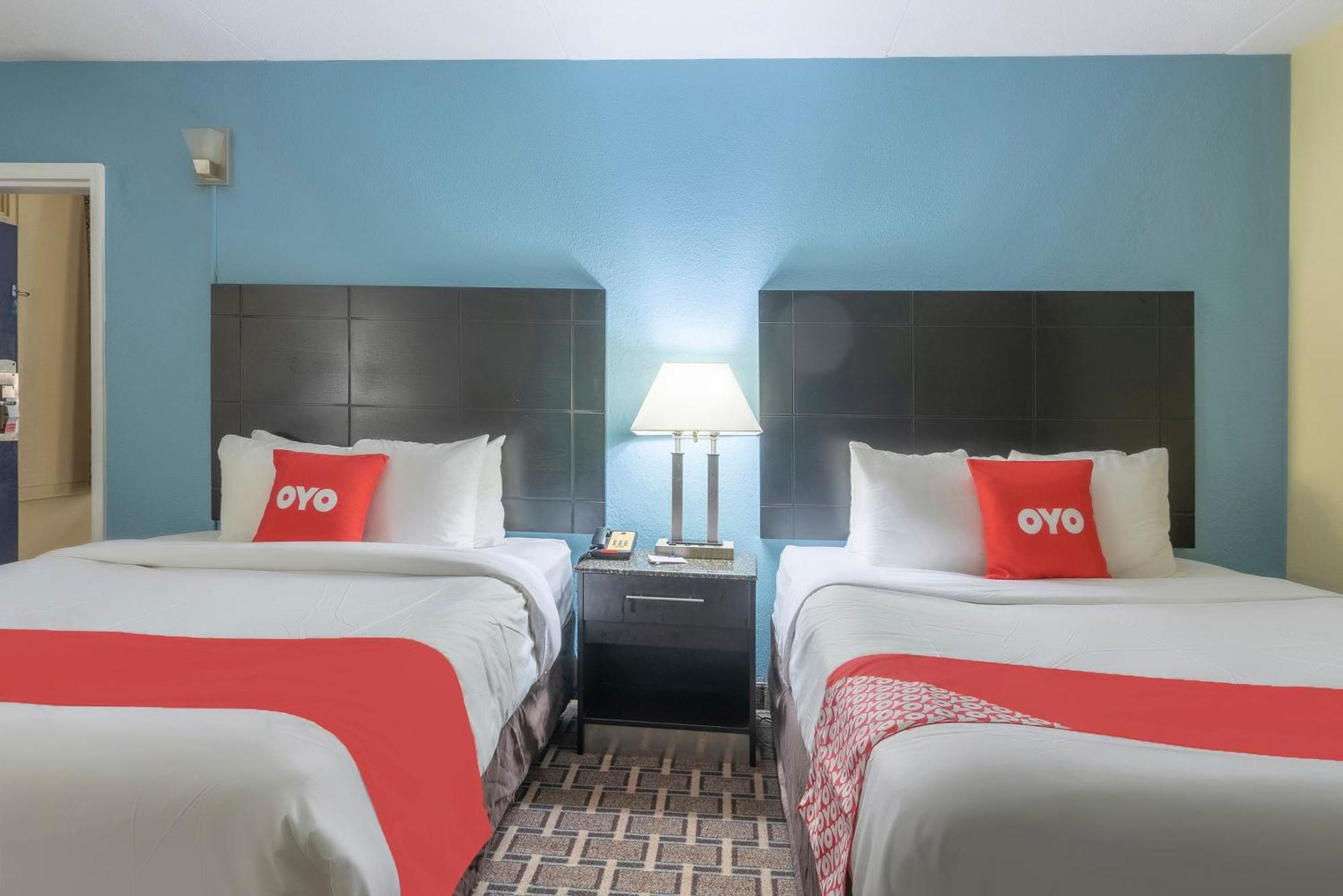 Oyo Hotel Knoxville Tn Cedar Bluff I-40 Bagian luar foto